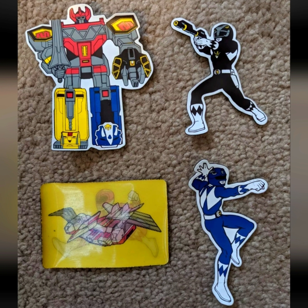 Lot of 4 Vintage Mighty Morphin Power Rangers Magnets Blue Black Pink Megazord